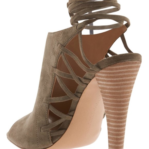 Banana republic Deborah heel - Picture 3 of 7